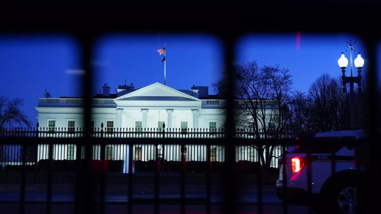 Beyaz Saray, yeni yapay zeka modelleri için denetim getirmeyi değerlendiriyor