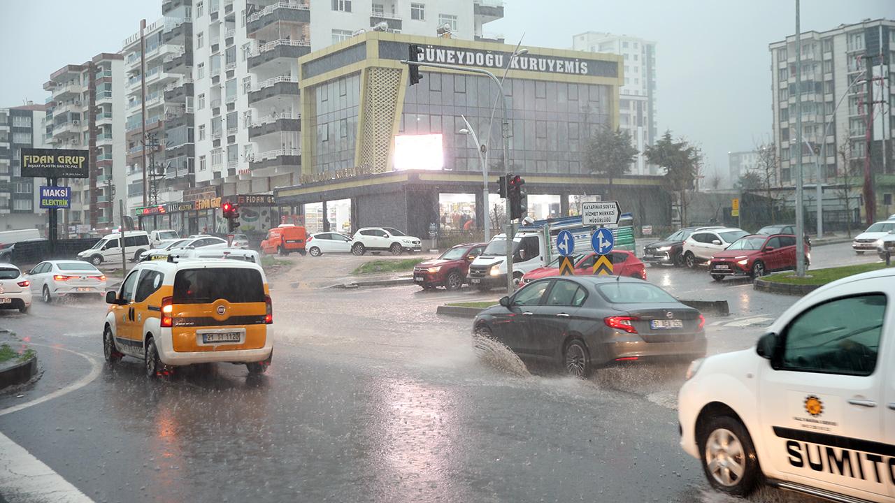 Meteoroloji'den 5 il için sarı kodlu kuvvetli yağış uyarısı