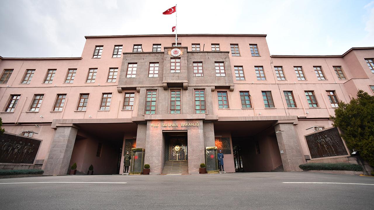 MSB: Türkiyeyi karşısına alanlar değil, Türkiye ile birlikte olanlar kazanacaktır