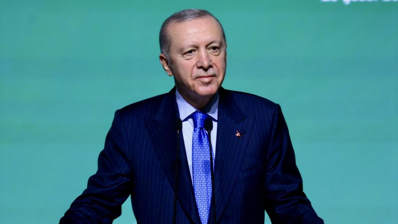 Cumhurbaşkanı Erdoğan'dan CEV Şampiyonlar Ligi şampiyonu VakıfBank'a tebrik