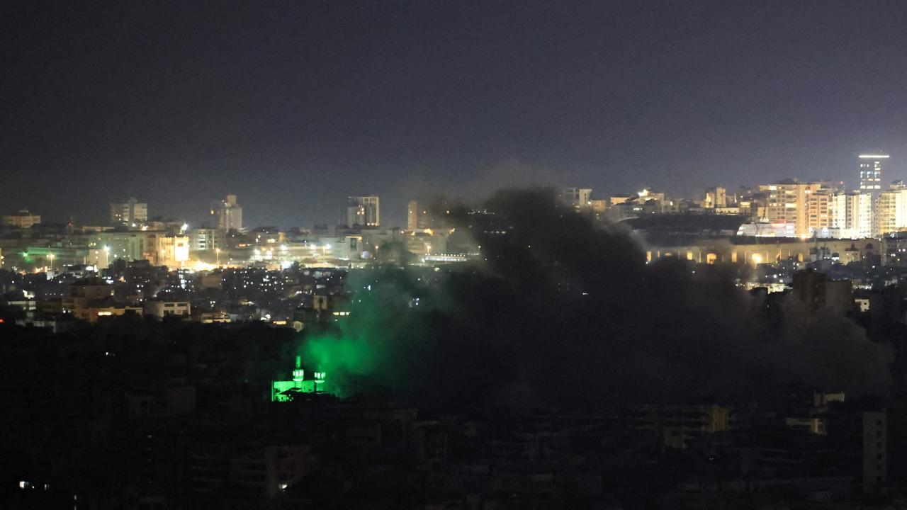 Soykırımcı İsrail ateşkese rağmen Lübnan'a saldırılar düzenledi