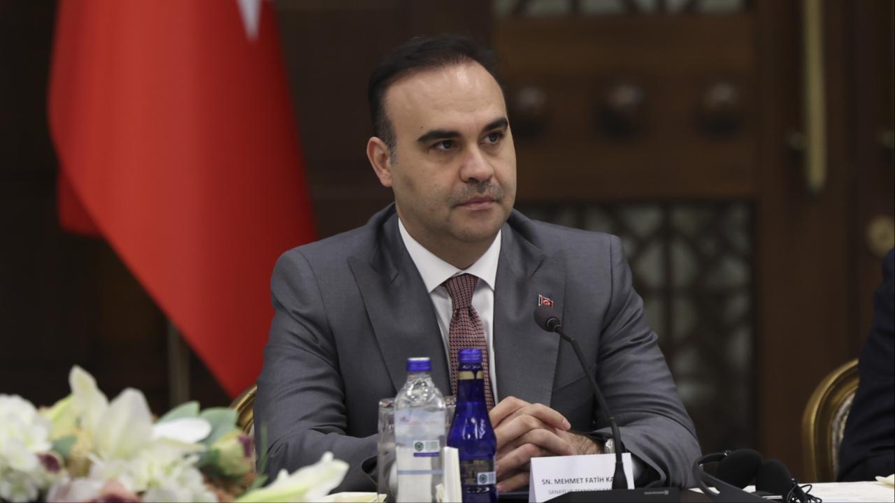 Bakan Kacır: 'Tech Visa' kapsamında dijital şirketlerin kuruluş süreçleri sadeleştirildi