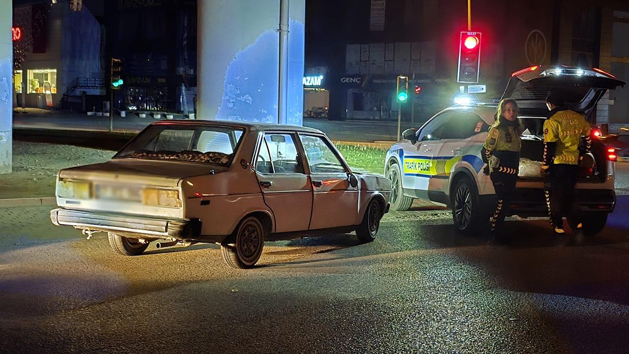 Polisin dur ihtarına uymayan alkollü sürücüye büyük ceza