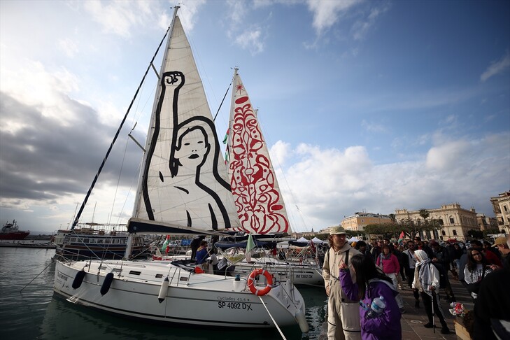 İspanya'dan yola çıkan "Küresel Sumud Filosu 2026 Bahar Misyonu" tekneleri İtalya'ya ulaştı