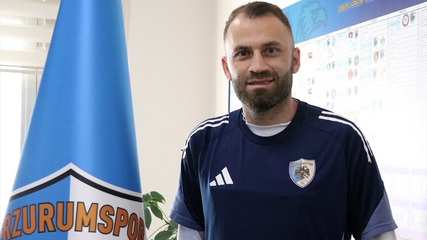 Erzurumspor kaptanı Mustafa Yumlu, takımın 5 yıl sonra Süper Lig'e uzanan başarısını anlattı