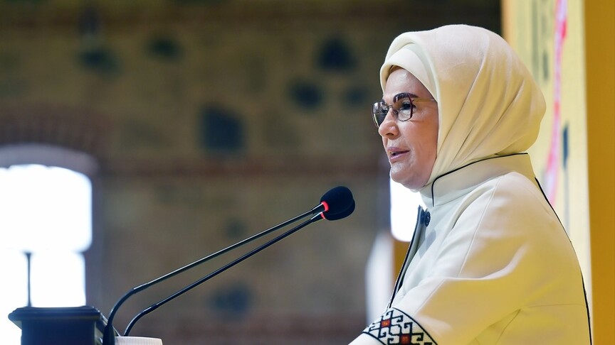 Emine Erdoğan: Küreselleşmenin kültürleri tek potada eritme gibi bir yan tesiri var