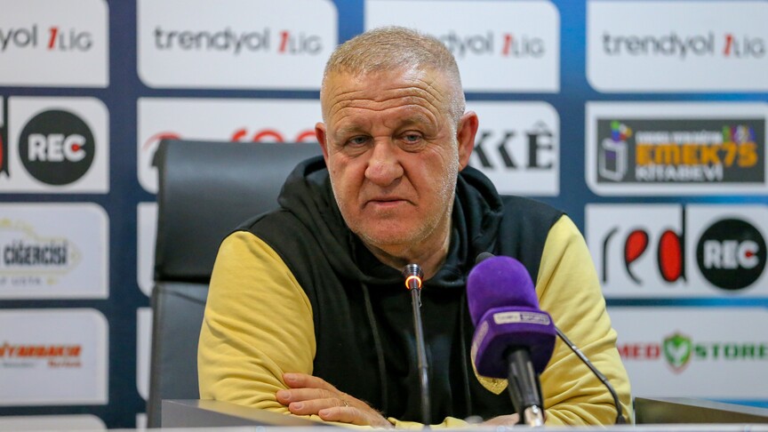 Amed Sportif Faaliyetler'de teknik direktör Mesut Bakkal ile yollar ayrıldı