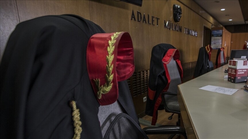 Depremde 169 kişinin öldüğü konutların yıkılmasında alt yüklenici de asli kusurlu sayıldı