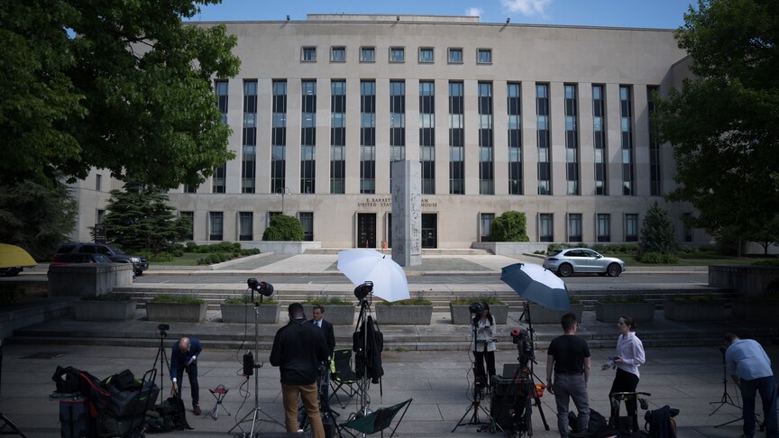 Trump'ın katıldığı yemekteki silahlı saldırının şüphelisi, "ABD Başkanı'na suikast girişimi" suçlamasıyla yargılanacak