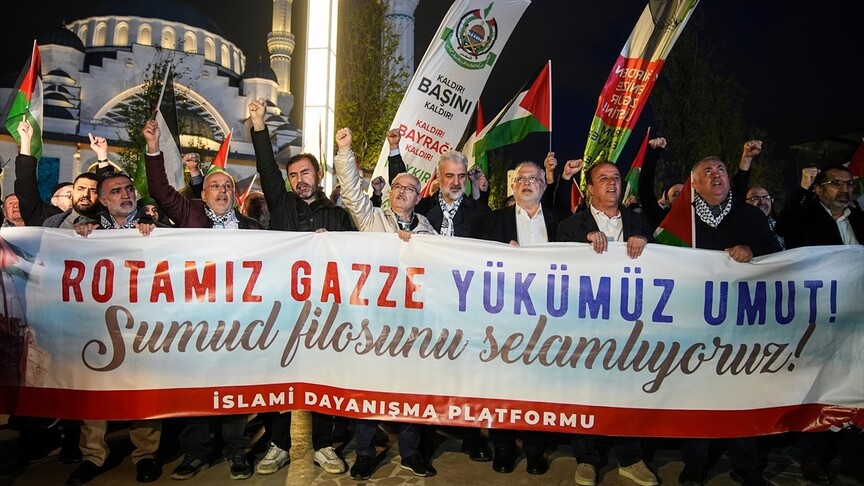 İsrail'in Küresel Sumud Filosu'na saldırısı İstanbul ve Ankara'da kınandı
