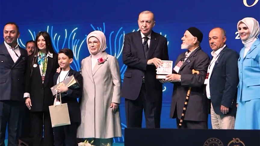 Emine Erdoğan'dan "Aile ve Nüfus On Yılı Vizyon Belgesi"ne ilişkin paylaşım