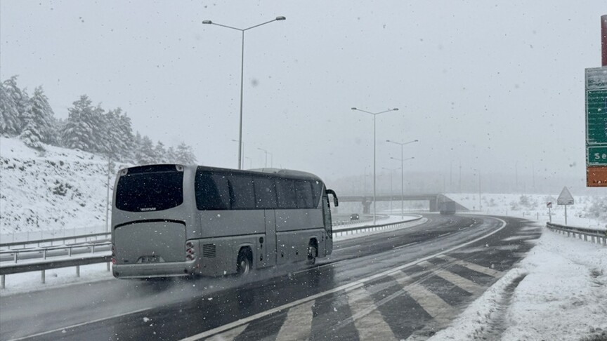 Bazı illerde kar etkili oluyor